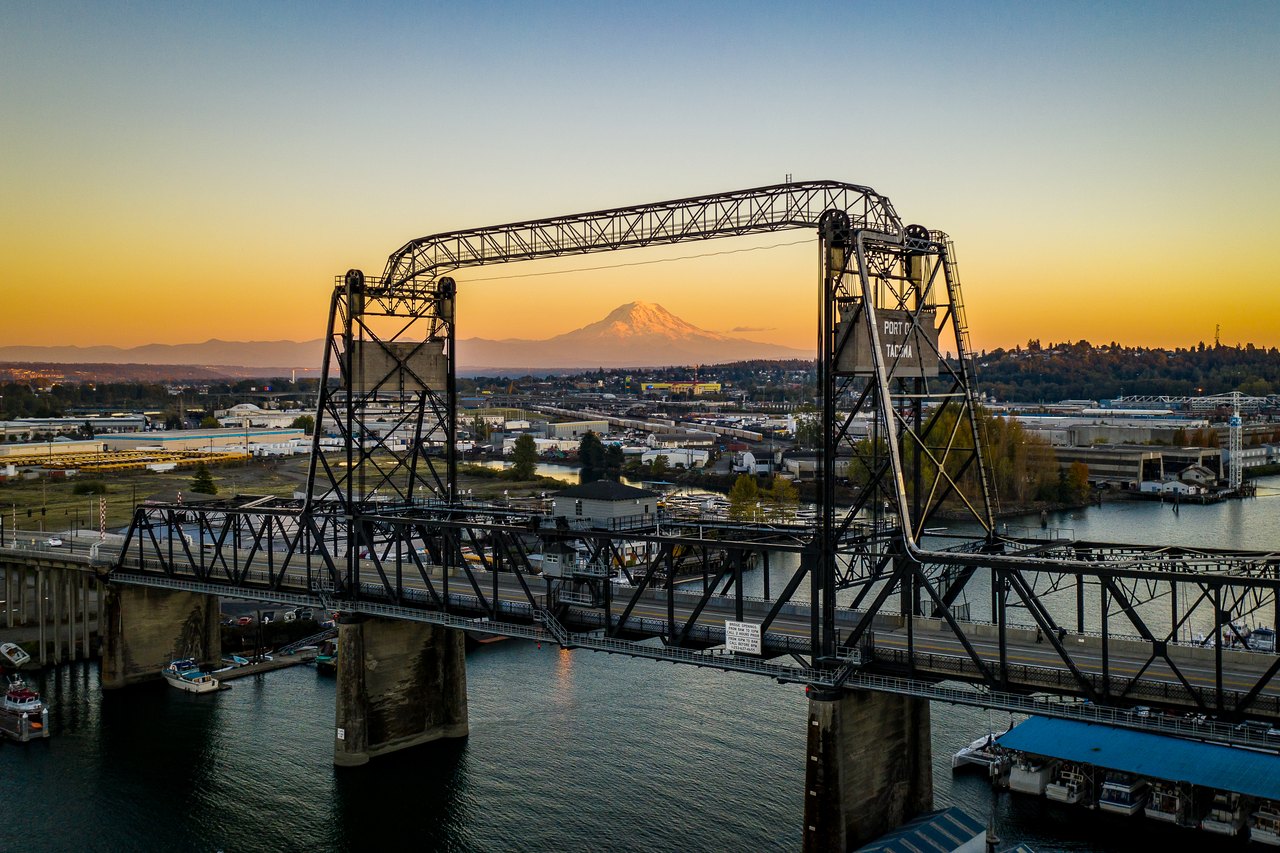 Murray Morgan Bridge in Tacoma with Mount Rainier beyond